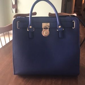 Royal blue purse from Kohl’s